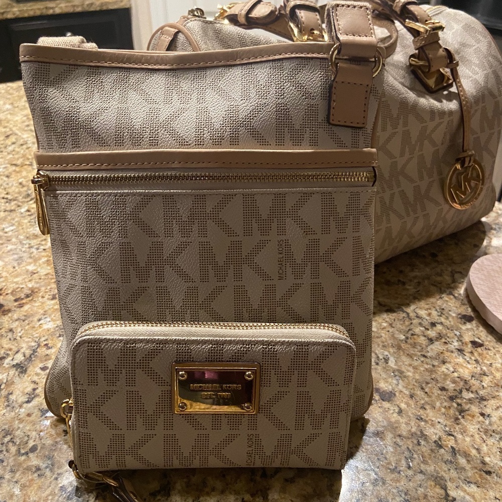 MK Set - Picture 2 of 2